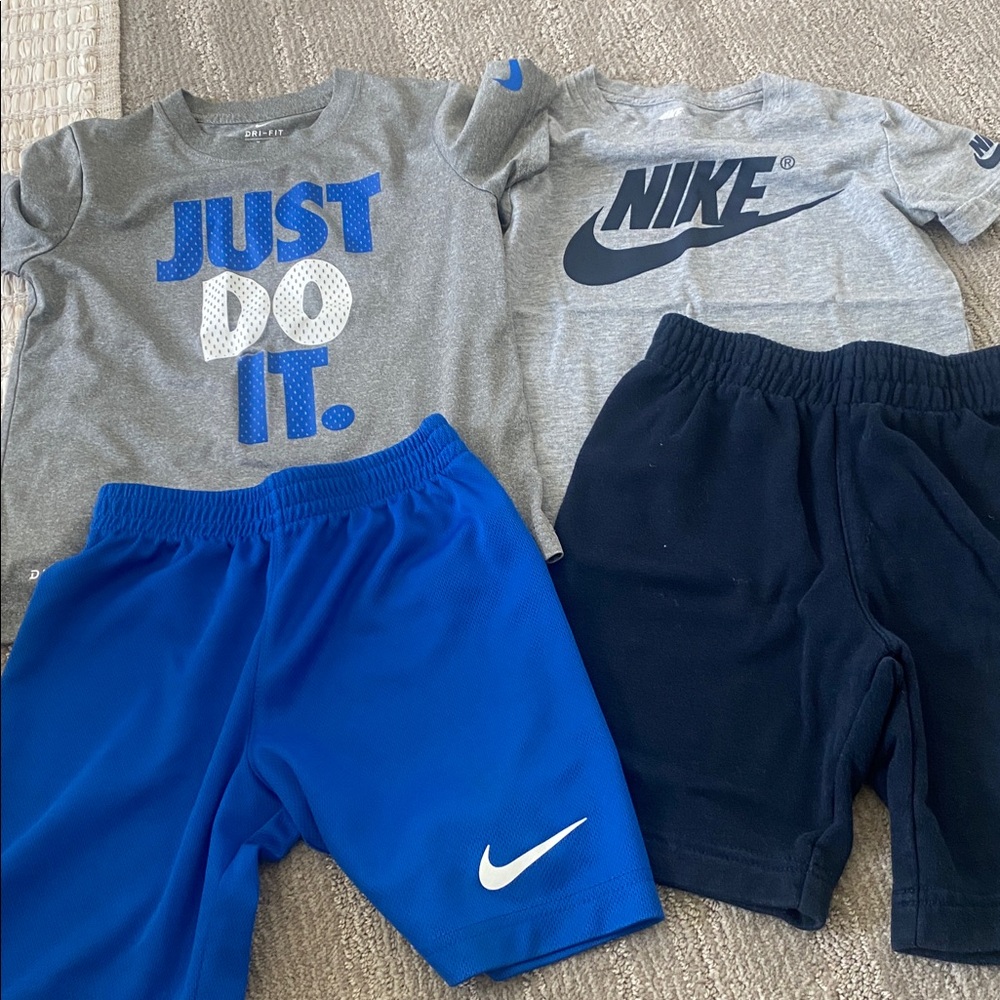 Nike Tees